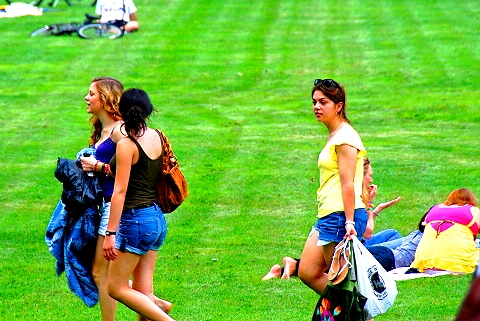 NY-Sunbathers_in_Central_Park_Sheepsmeadow-18.JPG