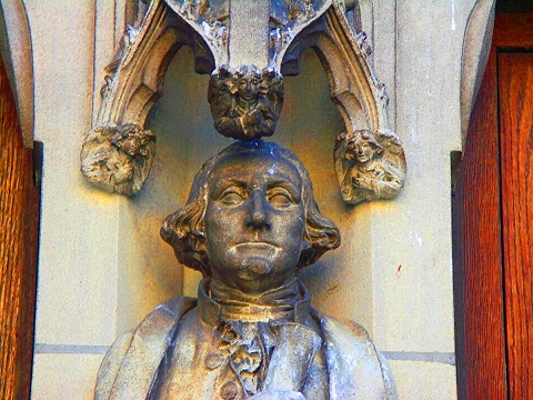 NY-Synod_House_at_Cathedral_of_St_John_Divine-Gargoyles-25.JPG