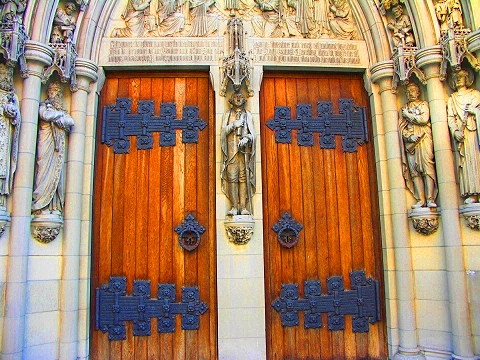 NY-Synod_House_at_Cathedral_of_St_John_Divine-Gargoyles-26.JPG
