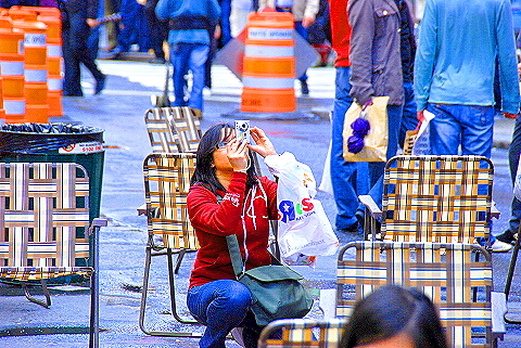 NY-Time_Square-10-Photographers-Lawn_Chairs.JPG
