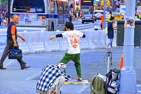 NY-Time_Square-20-Photographers-Lawn_Chairs.JPG