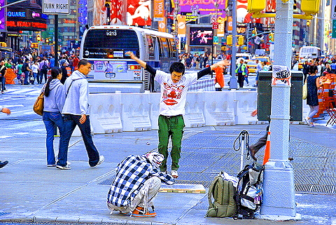 NY-Time_Square-21-Photographers-Lawn_Chairs.JPG