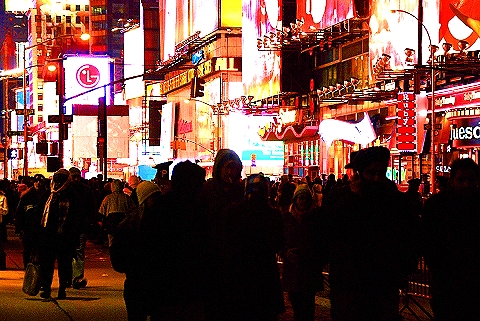 NY-Time_Square_New_Years_Eve_2008-09.JPG