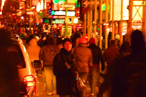 NY-Time_Square_New_Years_Eve_2008-43.JPG
