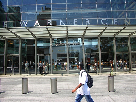 NY-Time_Warner_Center-Lunchtime_People_Shots-The_Gateway_To_The_Upper_Westside-51.JPG