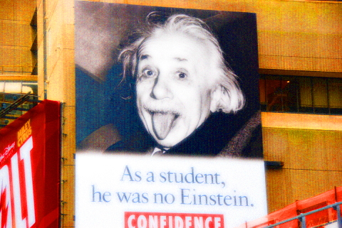 NY-Times_Square-33-Albert_Einstein_Billboard.JPG