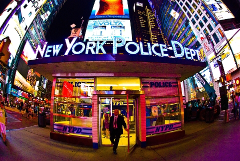 NY-Times_Square_at_Night-Fisheye_Lense-07.jpg