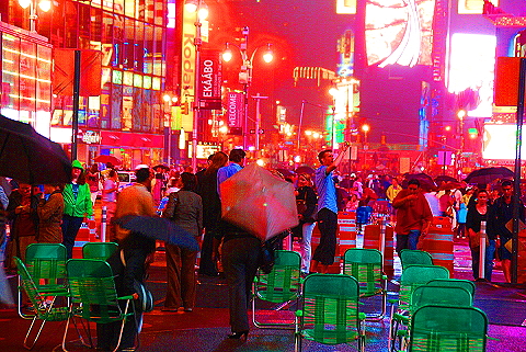 NY-Times_Square-Nightshots-Rain-06.JPG