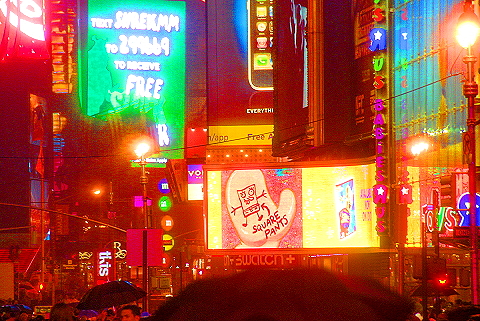 NY-Times_Square-Nightshots-Rain-16-Sponge_Bob.JPG