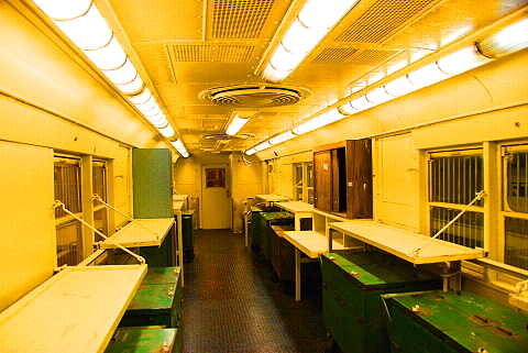 NY-Transit_Museum-Subway_Cars-Advertisements- (28).JPG