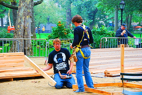 NY-Tree_Houses_by_Tadashi_Kawamata-Madison_Square_Park- 09.JPG