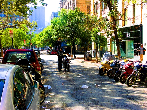 NY-Tribeca-Aprilia_NY-Ducati_Triumph_Motorcycles-02.JPG