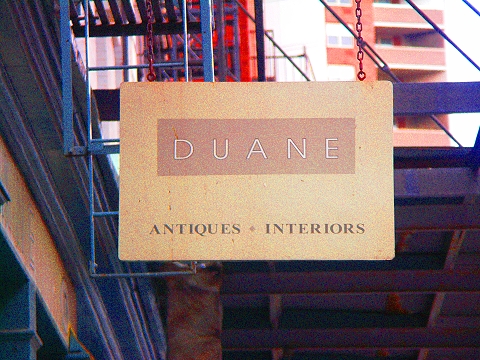 NY-Tribeca-Duane_Steet_Christmas_Windows-08.JPG