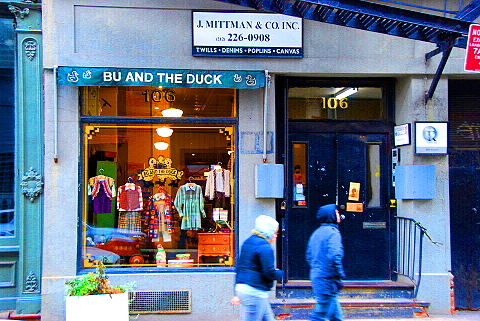 NY-Tribeca-Franklin_Street_Windows_Signs-17-Bu_and_the_Duck.JPG