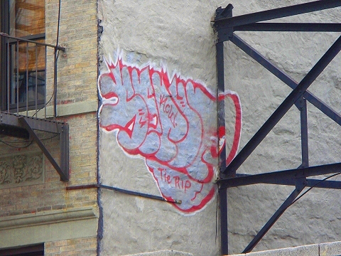 NY-Tribeca_Graffiti-Washington_Street-08.JPG