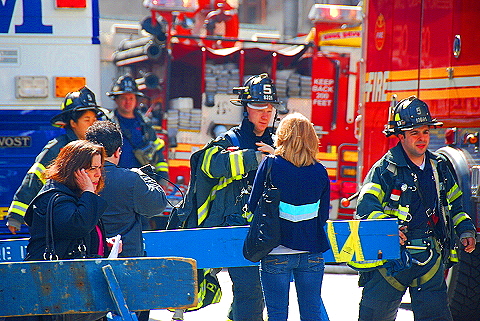 NY-Tribeca-Vacant Building_Collapses-71_Reade_St-April_30_2009- 08.JPG