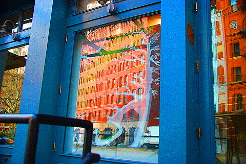 NY-Tribeca-Windows_on_Duane_St-05.JPG