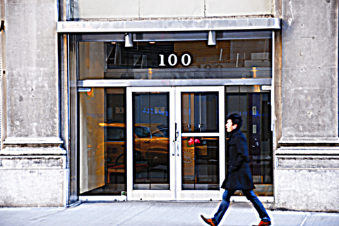 NY-Tribeca-Windows_on_Hudson_St-04.jpg
