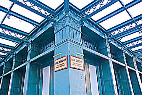 NY-Tribeca-Windows_on_Hudson_St-11-Mr_Chow.jpg