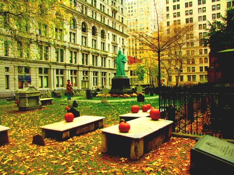 NY-Trinity_Church-graveyard_and_gravestones-01.jpg