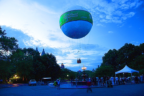 NY-Twilght-Central_Park-Balloon- (10).JPG