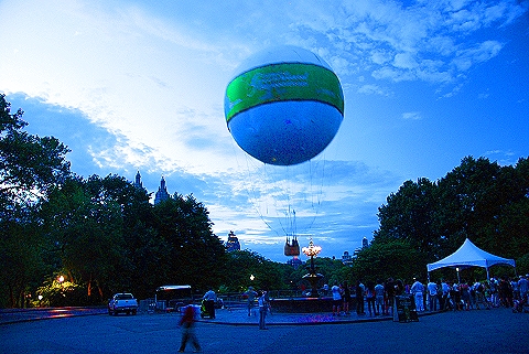 NY-Twilght-Central_Park-Balloon- (13).JPG