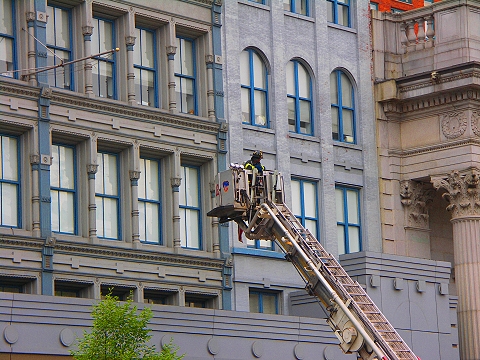 NY-Union_Square-FDNY_Hook_and_Ladder05.JPG