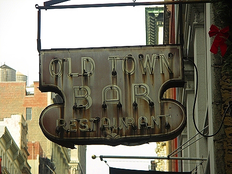 NY-Union_Square-Signs_and_Windows-08.JPG