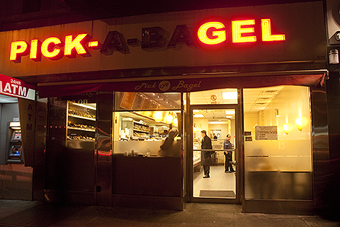 NY-Upper_Eastside-18-Pick_a_Bagel.jpg