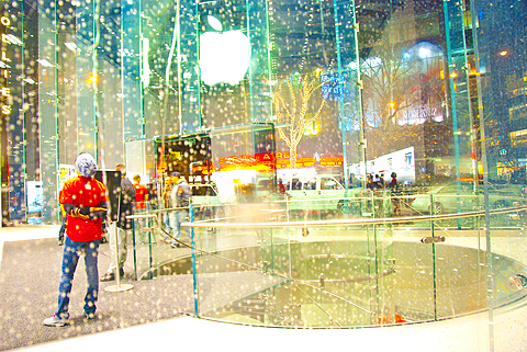 NY-Upper_Westside-Apple_Store-Broadway_and_West_67th-02.jpg
