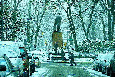 NY-Upper_Westside_Snow_Storm-02.JPG