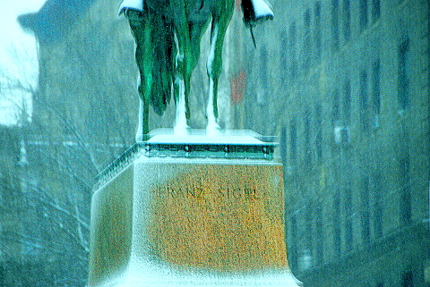 NY-Upper_Westside_Snow_Storm-15-Franz_Sigel_Statue.JPG