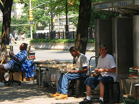 NY-Upper_westside_Street_Vendors-Columbus_Avenue-Broadway-17.JPG