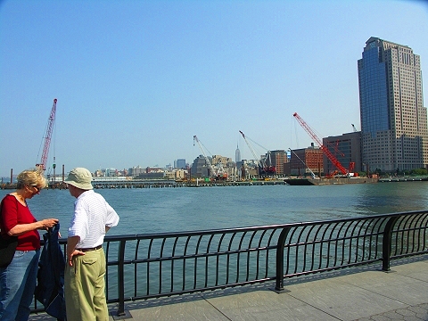 NY-Views_From_Hudson_River_Park-16.JPG