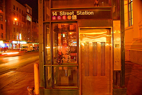 NY-W14th_Street_Nightshots-20-ACEL_Subway-Tom_Otterness.JPG