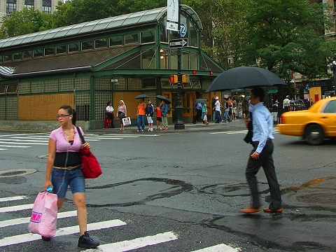 NY-w72nd_Street_Subway_Station-1-2-3_lines-07.JPG