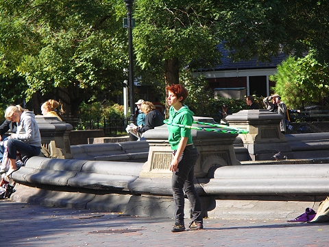 NY-Washington_Square_Park-Hula_Hoop-13.JPG