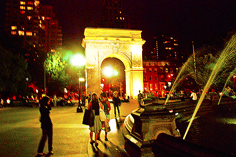 NY_Washington_Square-People_Watching_at_Night11.jpg
