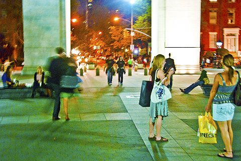 NY_Washington_Square-People_Watching_at_Night17.jpg