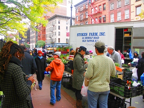 NY-Washinton_Square_Park-Greenmarket-3.JPG