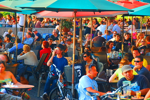 NY-West_70th_Street_Pier-02-Pier_i_Cafe.JPG