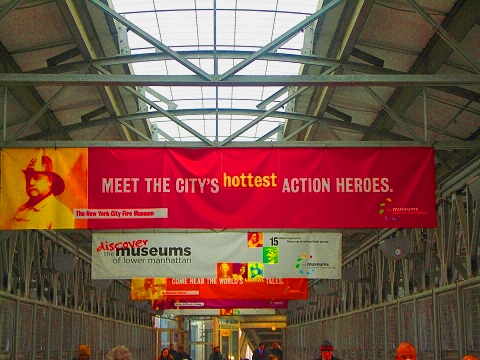 NY-West_Ave_Pedestrian_Bridge_Banners-4.JPG