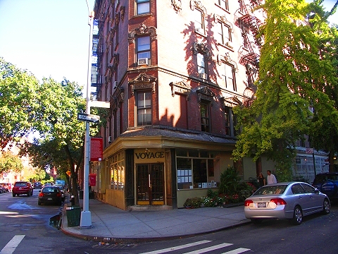 NY-West_Greenwich_Village-Storefronts_and_Signs-05.JPG