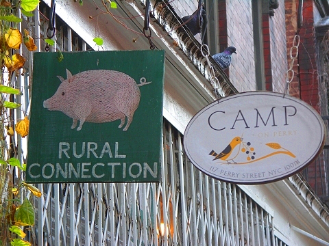 NY-West_Greenwich_Village-Storefronts_and_Signs-08.JPG