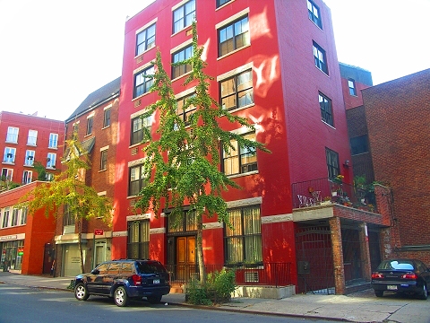NY-West_Greenwich_Village-Storefronts_and_Signs-20.JPG