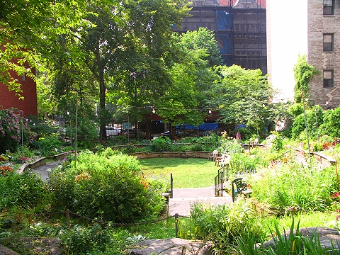 NY-Westside_Community_Garden-89th_and_Amsterdam-10.JPG