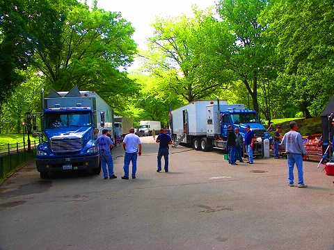 NY-When_In_Rome-Disney_movie_shooting_in_Central_Park-011403.JPG
