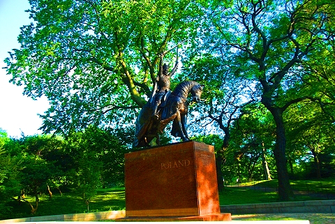 NY-Wladyslaw_Jagiello-King_of_Poland-Statue-04.JPG