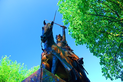 NY-Wladyslaw_Jagiello-King_of_Poland-Statue-08.JPG