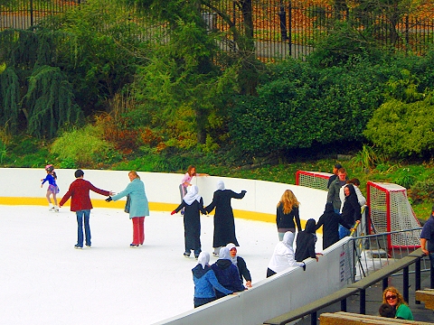 NY-Wollman_Rink-Central_Park_Ice_Skating_Christmas-02.JPG